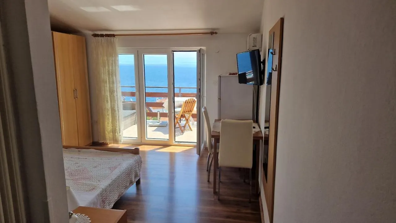 Villa Lina Ičići 3*,  Hırvatistan