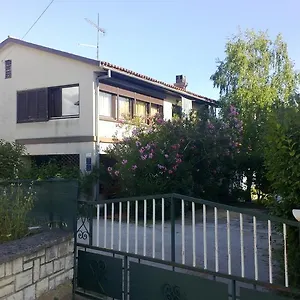 Vendégház Jole